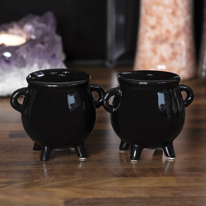 Cauldron Cruet Set - Salt & Pepper Shakers